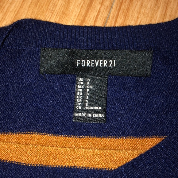 Stripped sweater - Picture 3 of 3